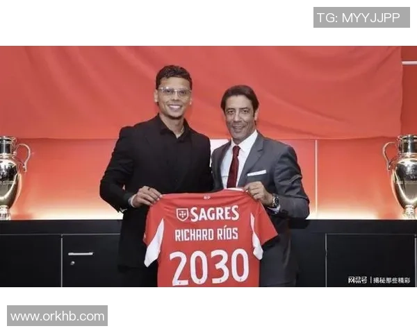 世界杯惊喜不断本菲卡与热刺激战成和引发全场沸腾